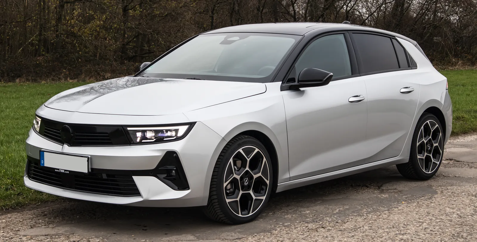 Opel Astra hatchback, oficiální fotografie