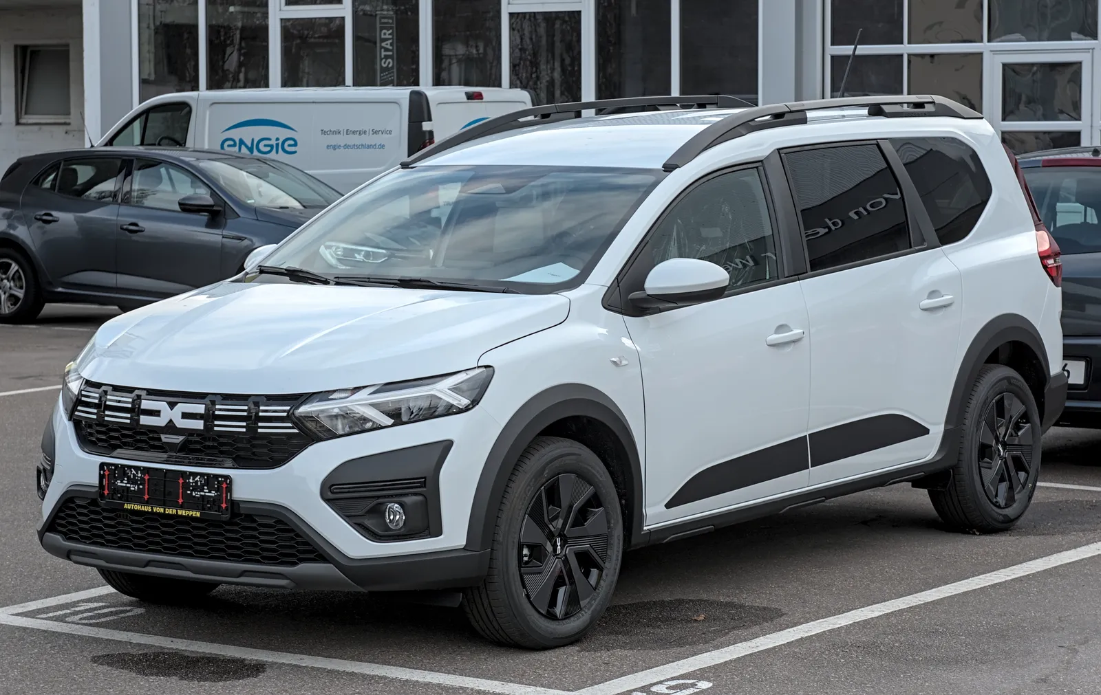 Dacia Jogger rodinné kombi, oficiální fotografie