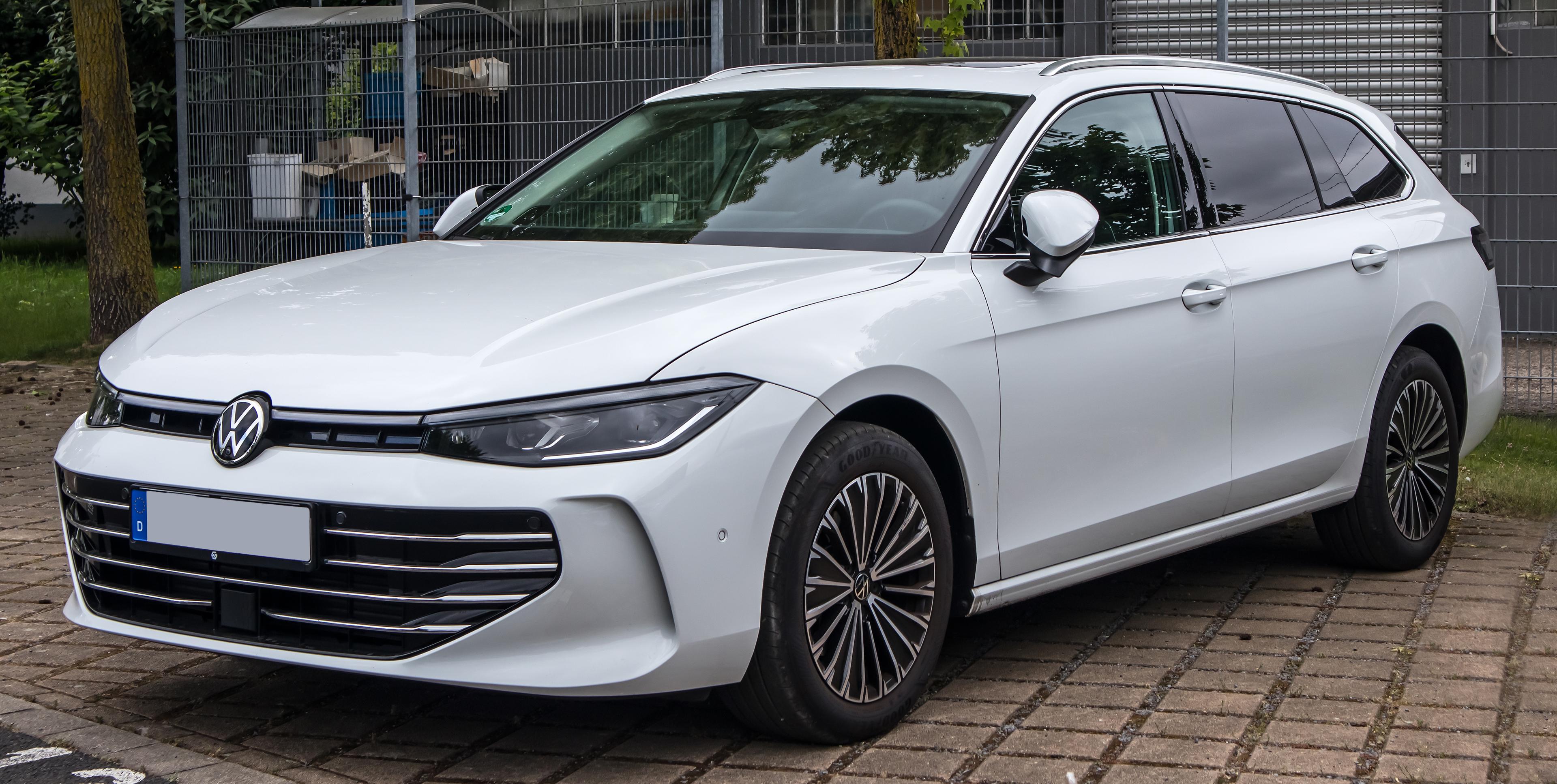 Volkswagen Passat kombi, oficiální fotografie
